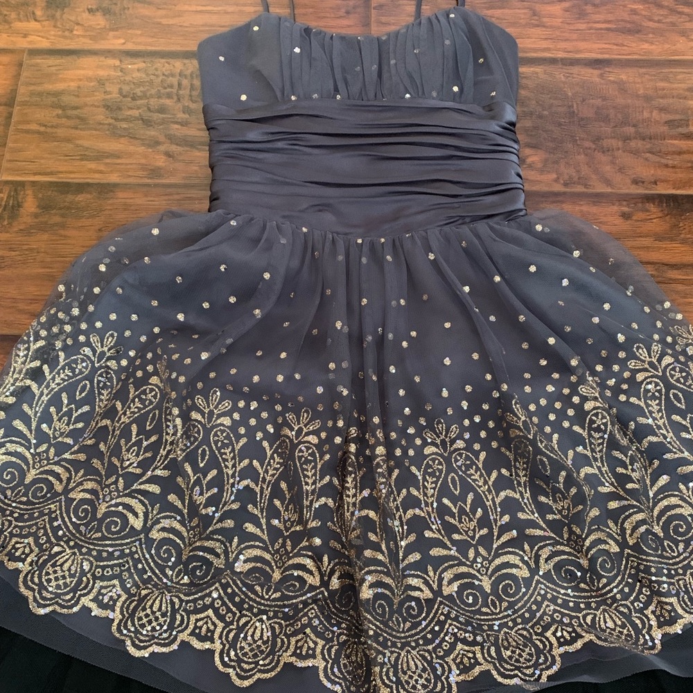 Morgan & Co. Juniors Formal Dress